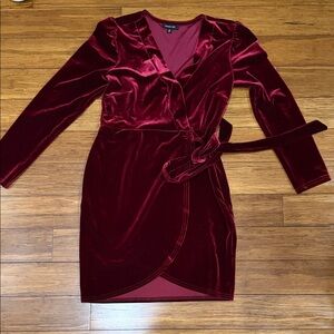 Luxurious Velvet Long Sleeve Dress in Deep Red